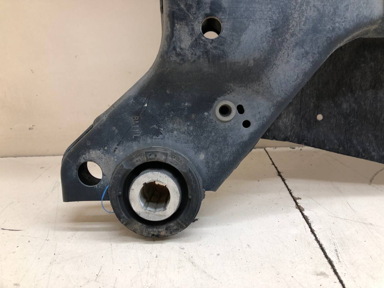 Балка подмоторная Volvo V60 2010-2013