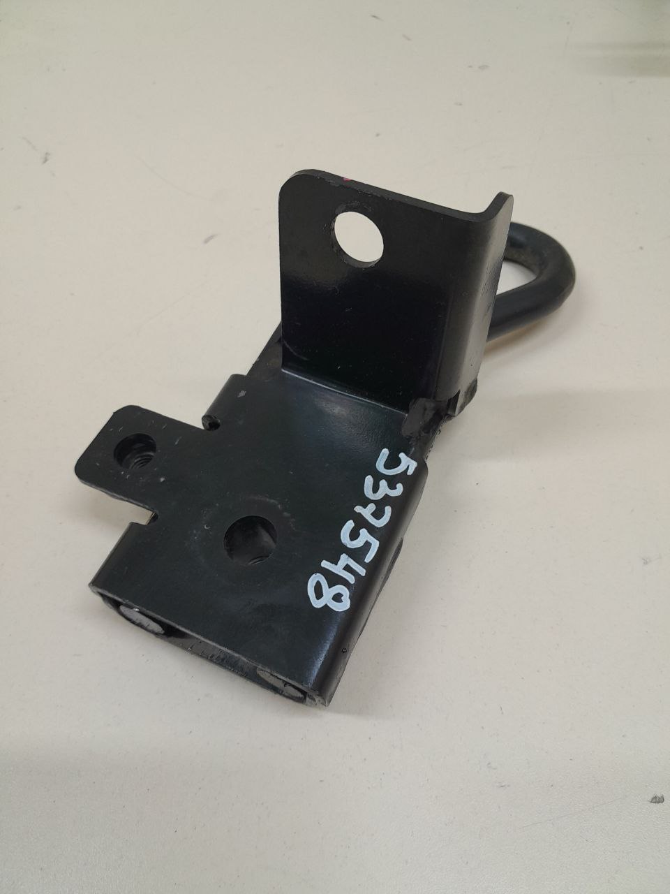 Крюк буксировочный Renault Duster (HSA, HSM) 2012>