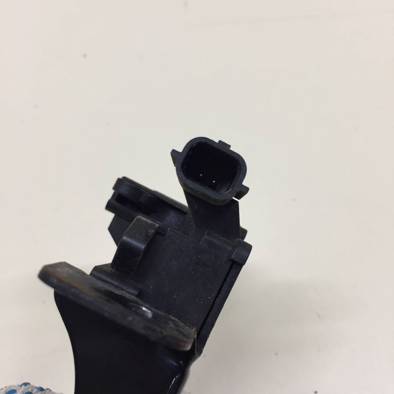 Замок багажника Renault Duster (HSA, HSM) 2012>