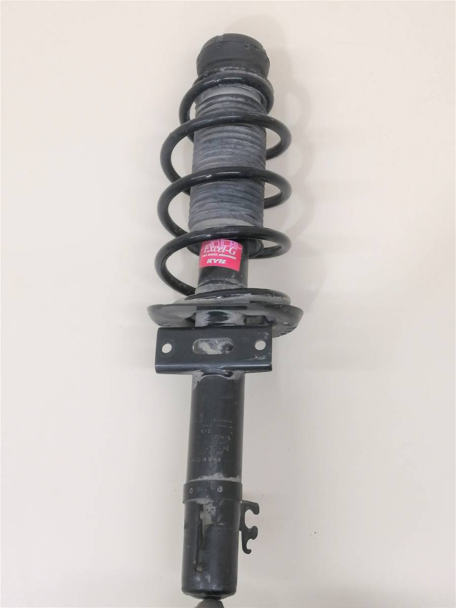 Амортизатор передний Volkswagen Polo (MK5) 2011-2020