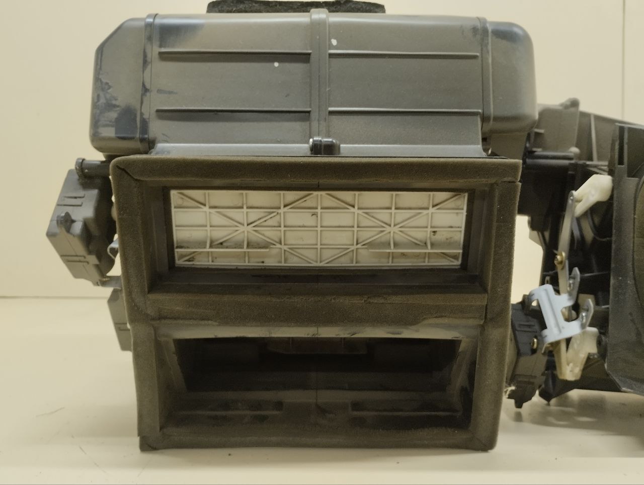 Корпус отопителя Nissan Almera Classic (B10) 2006-2013