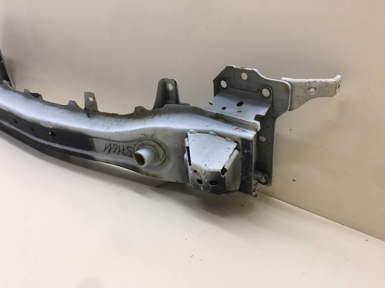 Усилитель переднего бампера Mazda Mazda 6 (GH) 2007-2012