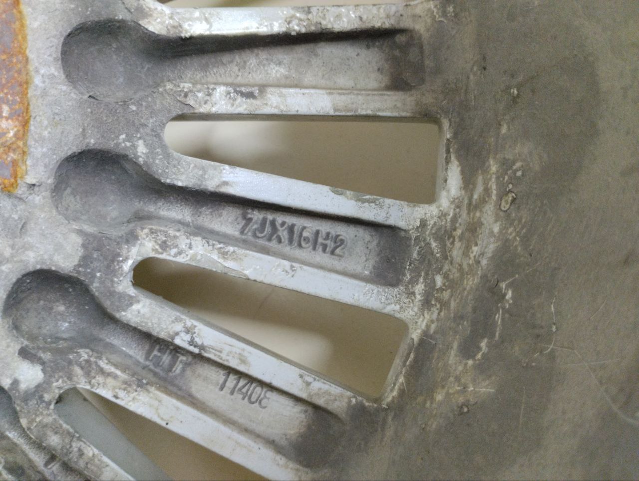 Диски R16 Литые