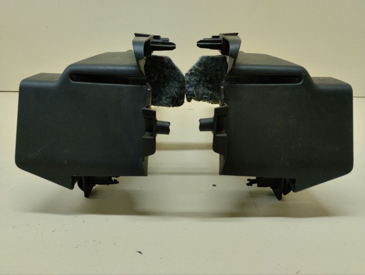 Держатель задней полки Peugeot 308 2007>