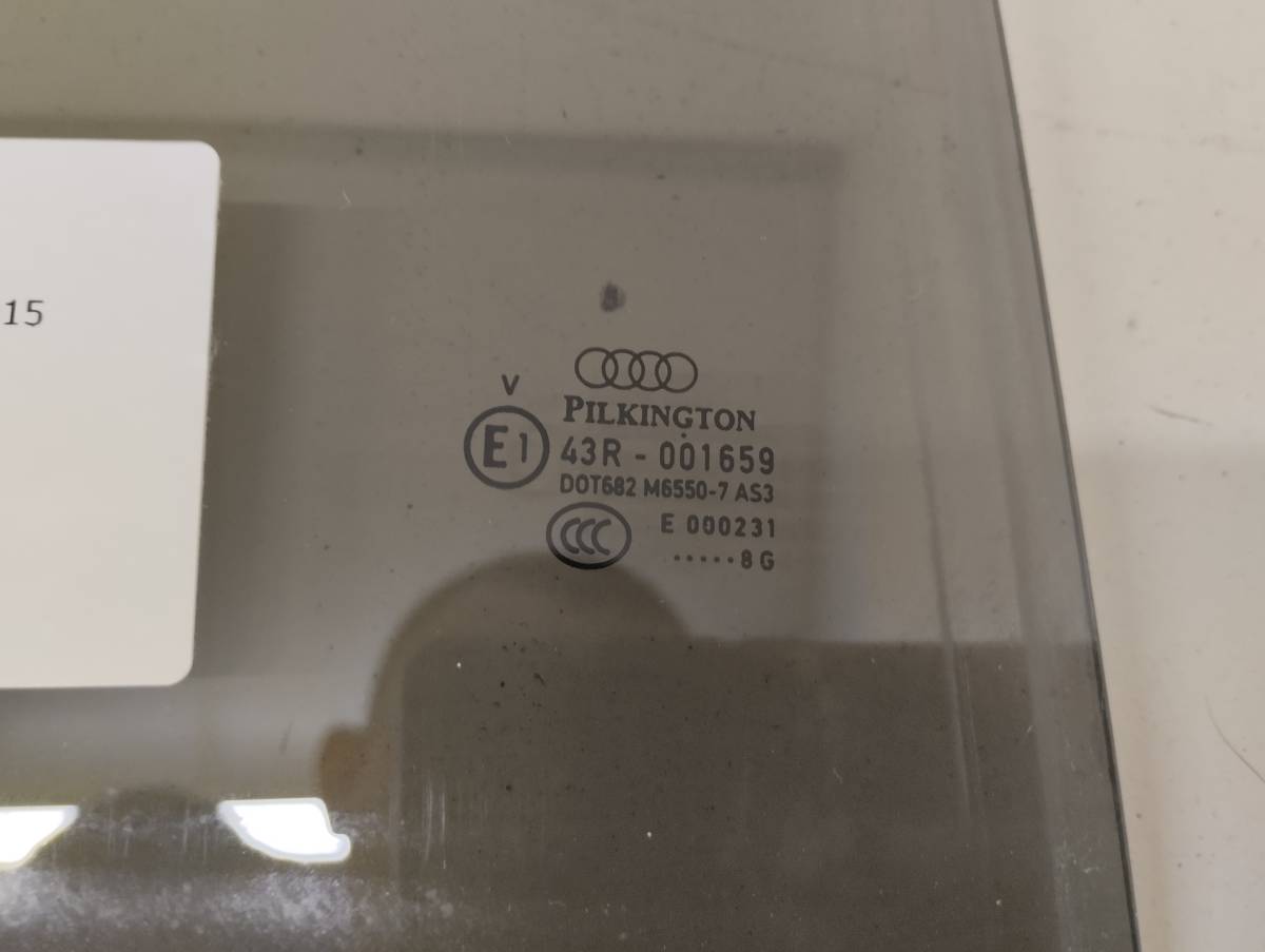 Стекло двери задней правой Audi Q7 (4L) 2005-2015