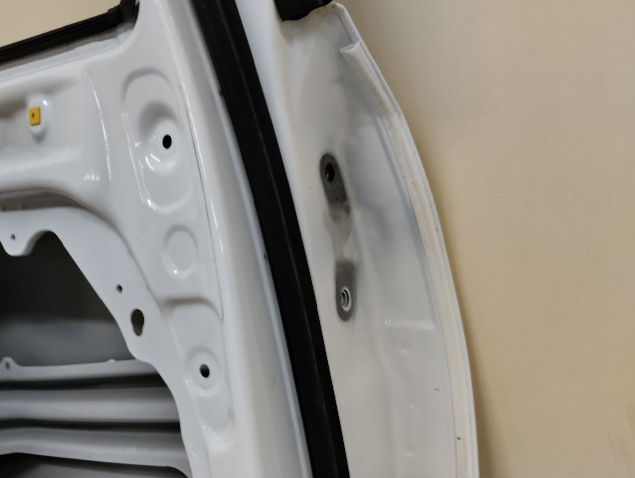 Дверь задняя левая Kia Xceed 2019-2023 Дверь задняя левая Kia Xceed 2019-2023