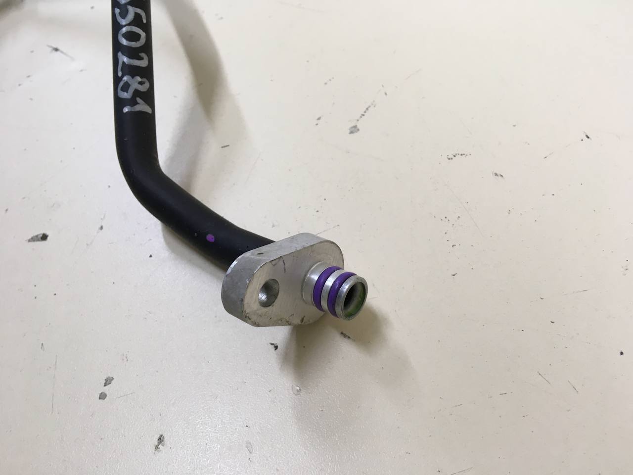 Трубка кондиционера Jaguar XE (760) 2014-2021