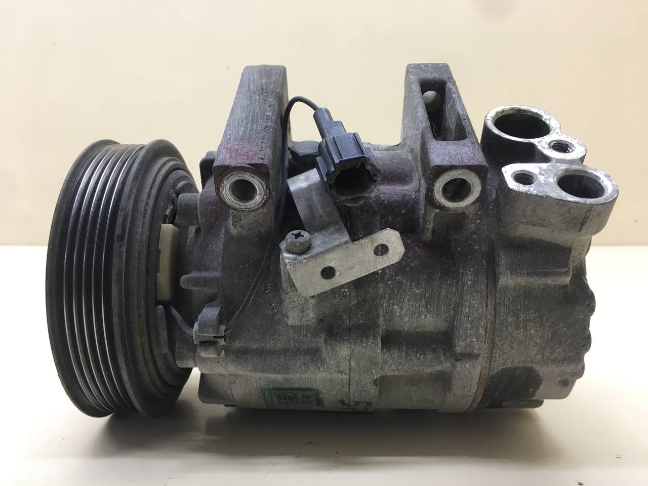 Компрессор системы кондиционирования Nissan Primera (P12) 2002-2007