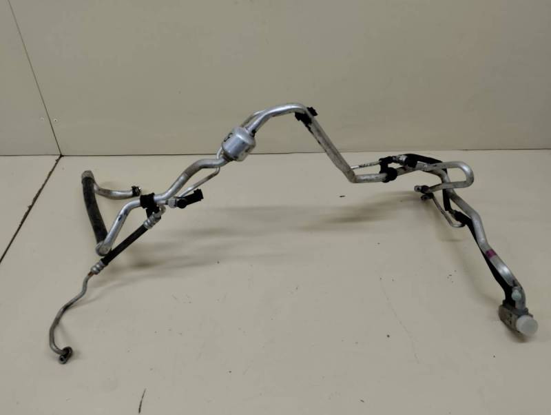Трубка кондиционера Hyundai ix55 (EN) 2006-2013 Трубка кондиционера Hyundai ix55 (EN) 2006-2013