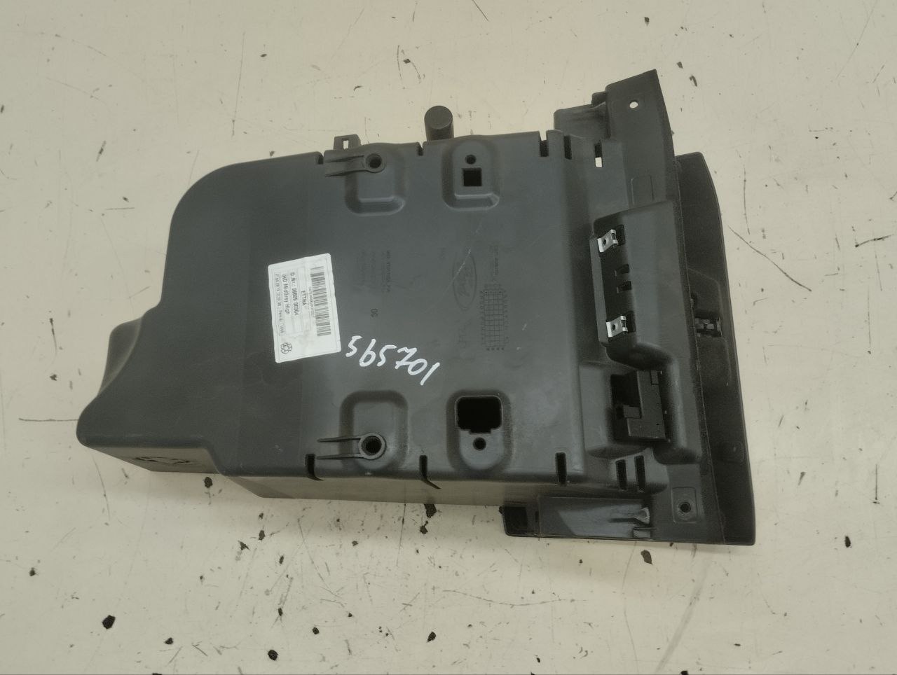 Бардачок Ford Mondeo 4 2007-2015 Бардачок Ford Mondeo 4 2007-2015