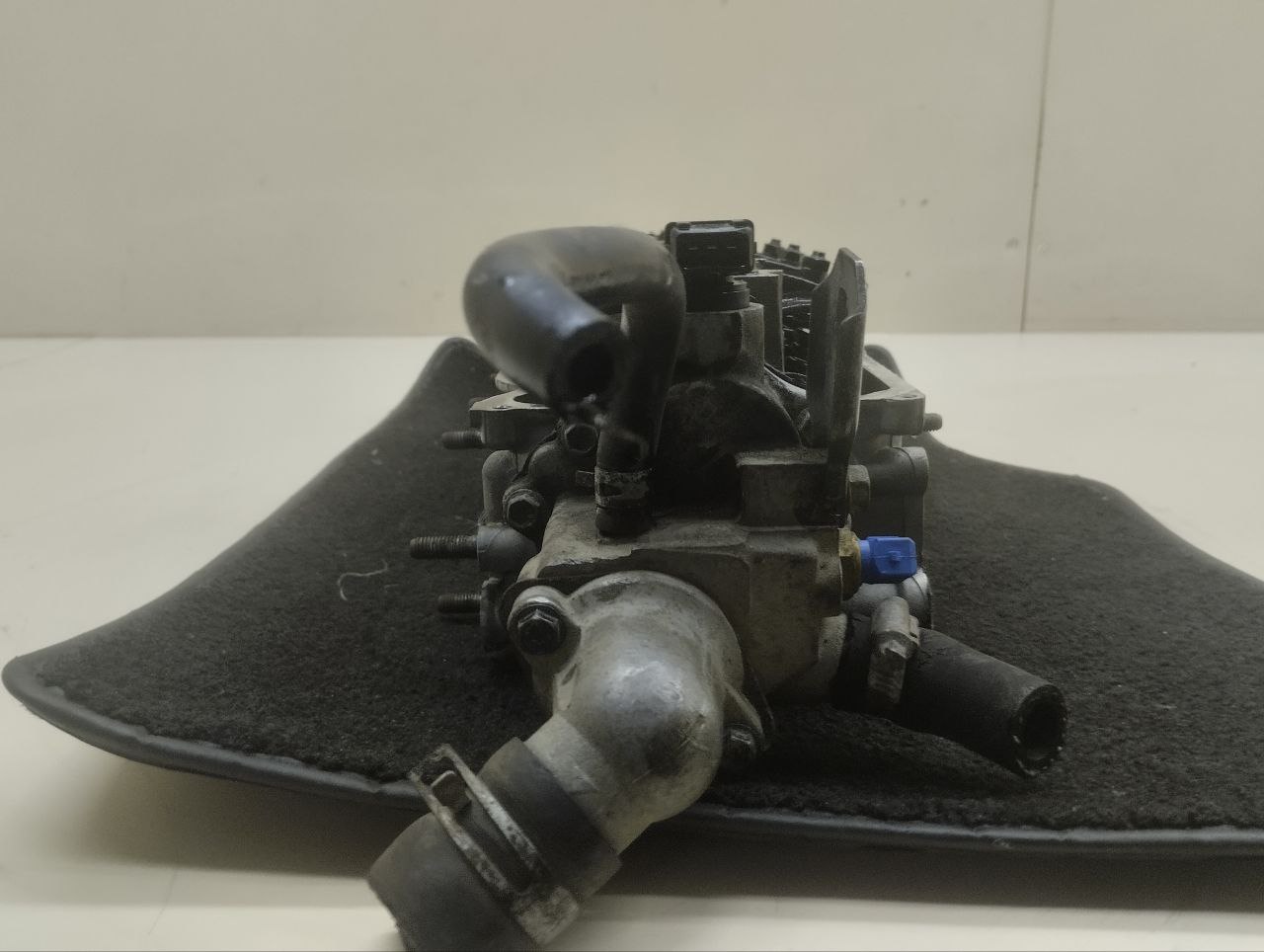 Головка блока цилиндров Chevrolet Aveo T250 2005-2011