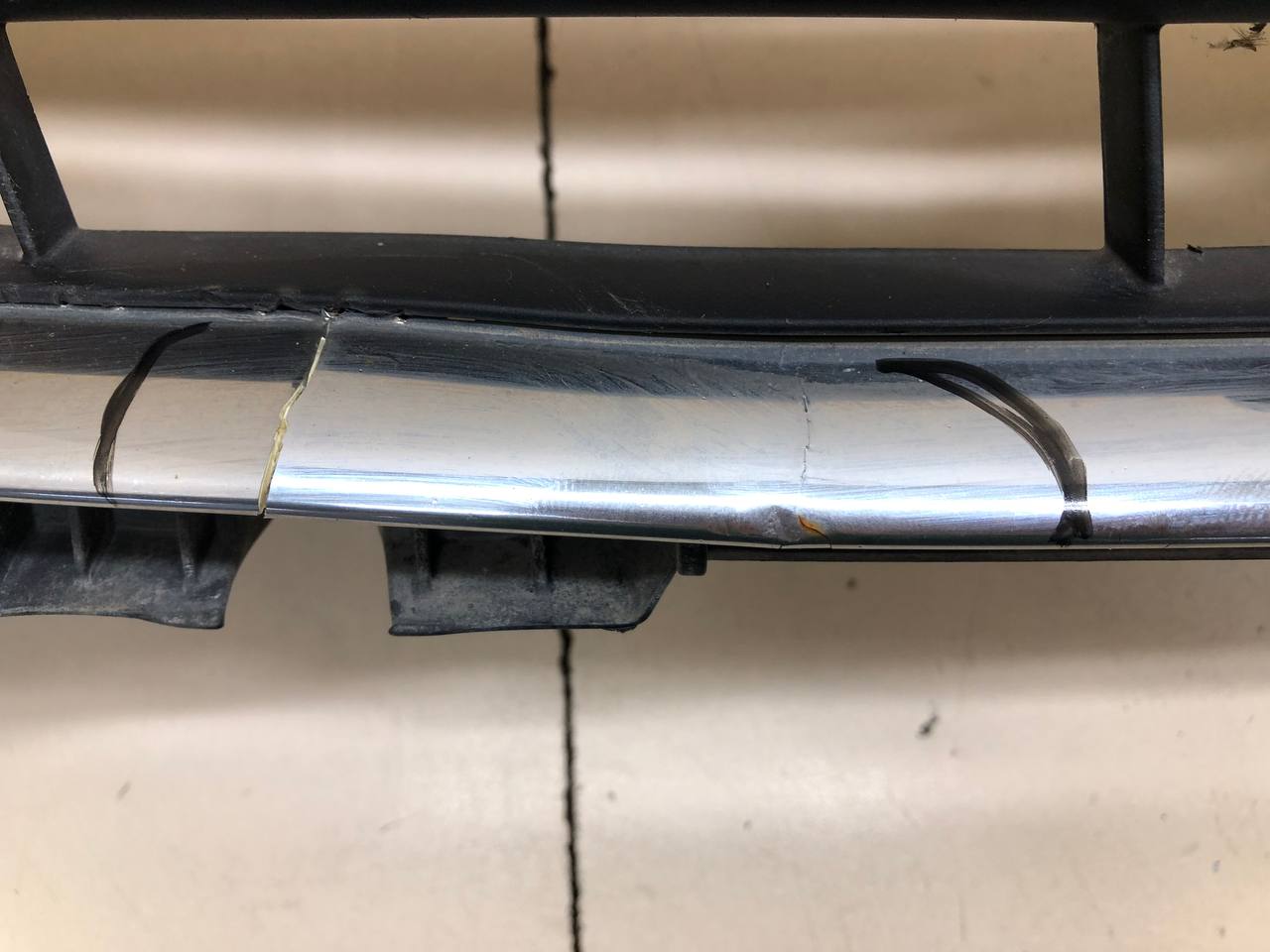 Решетка радиатора Ford Mondeo 4 2007-2015