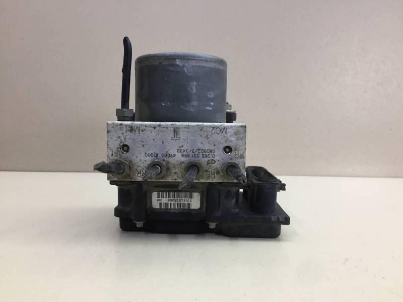 Блок ABS (насос) Nissan Qashqai (J10) 2006-2013