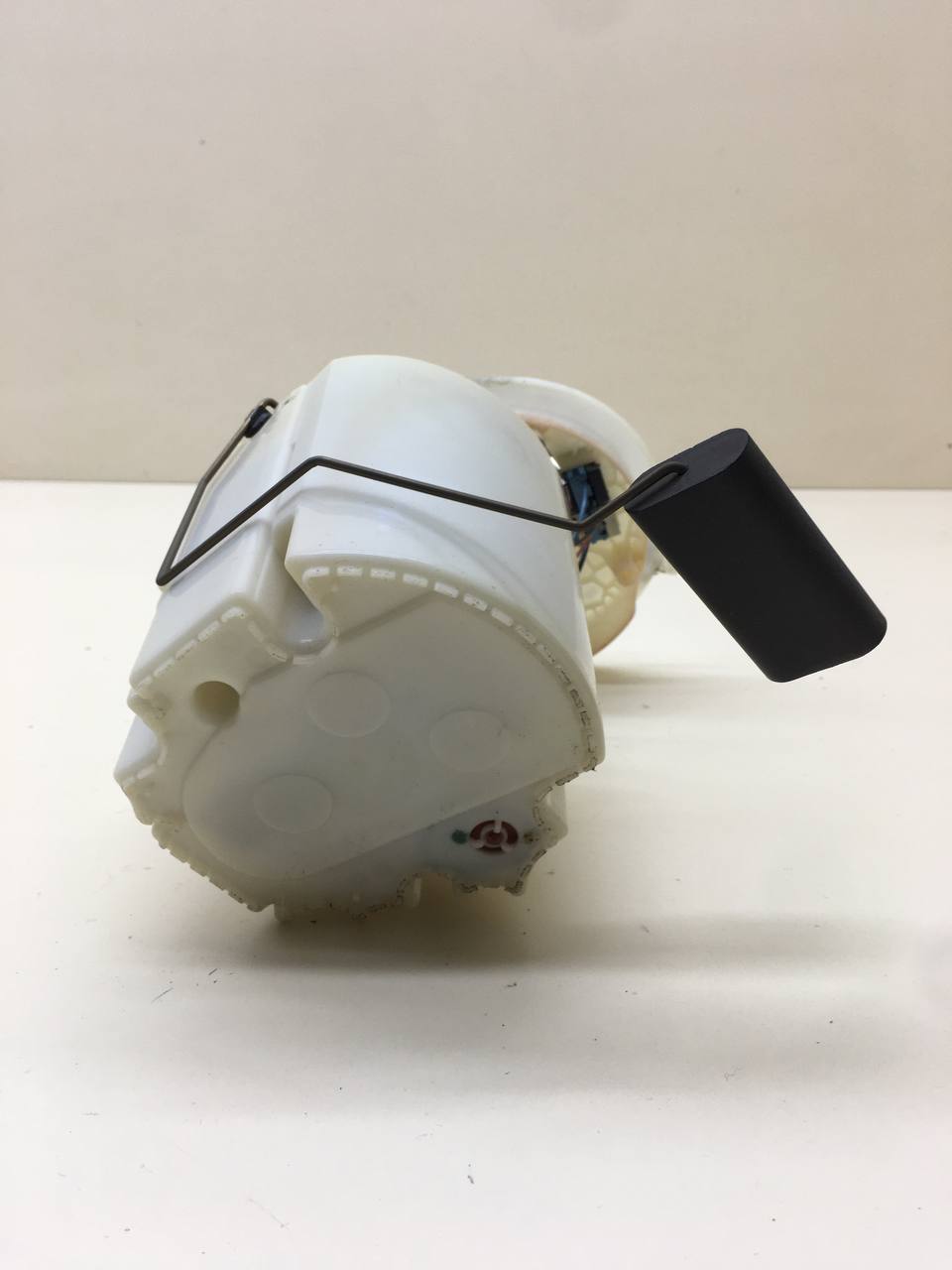 Насос топливный электрический Chevrolet Cruze (J300) 2009-2016