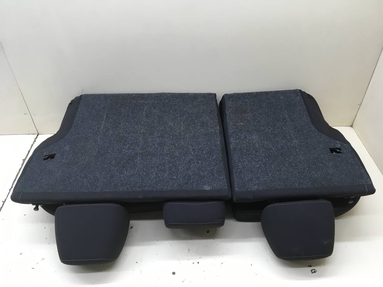 Сиденье (комплект) Volkswagen Polo (MK5) 2011-2020 Сиденье (комплект) Volkswagen Polo (MK5) 2011-2020