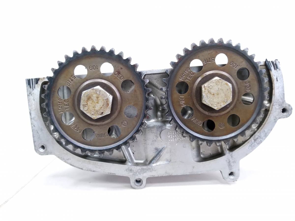 Головка блока цилиндров Volkswagen Polo (Sed RUS) 2011> Головка блока цилиндров Volkswagen Polo (Sed RUS) 2011>