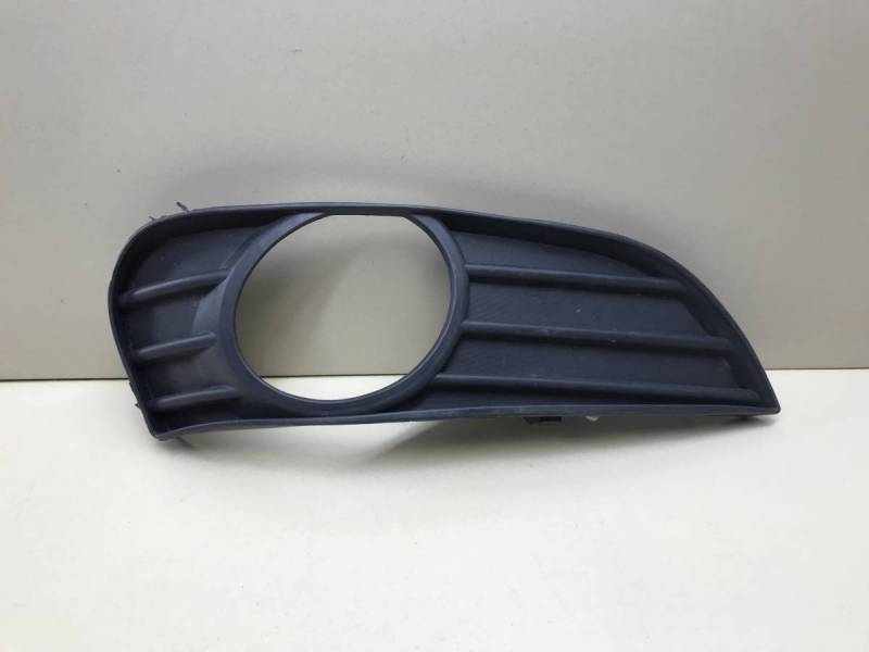 Рамка противотуманной фары правой Geely MK 2008-2015