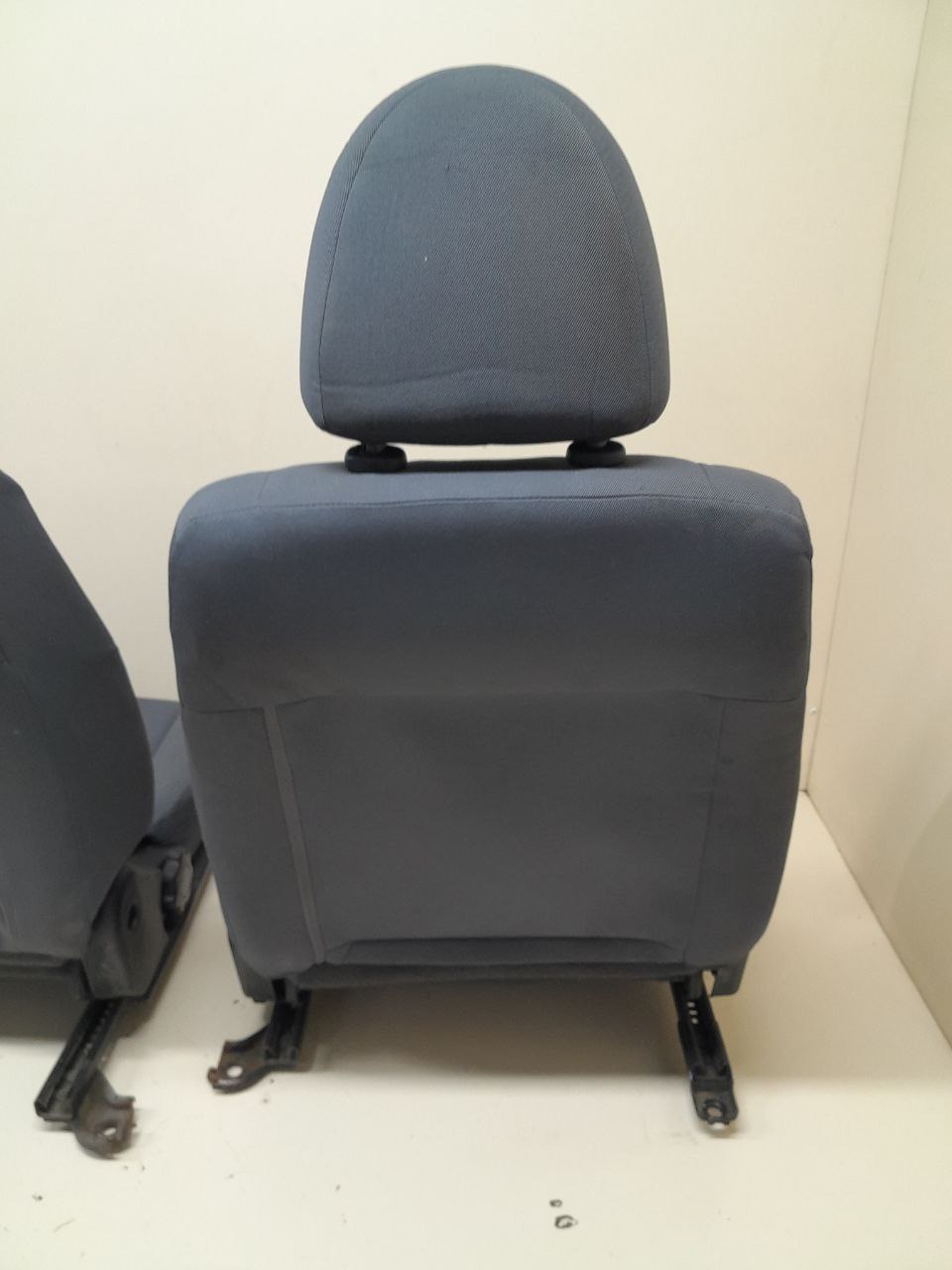 Сиденье (комплект) Nissan Almera (N16) 2000-2006