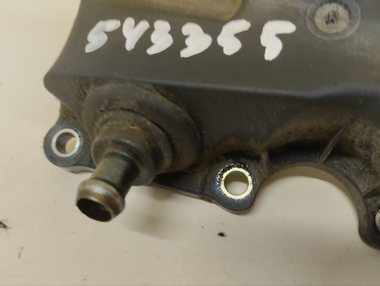 Маслоотделитель Ford Fusion (JU) 2002-2012 Маслоотделитель Ford Fusion (JU) 2002-2012