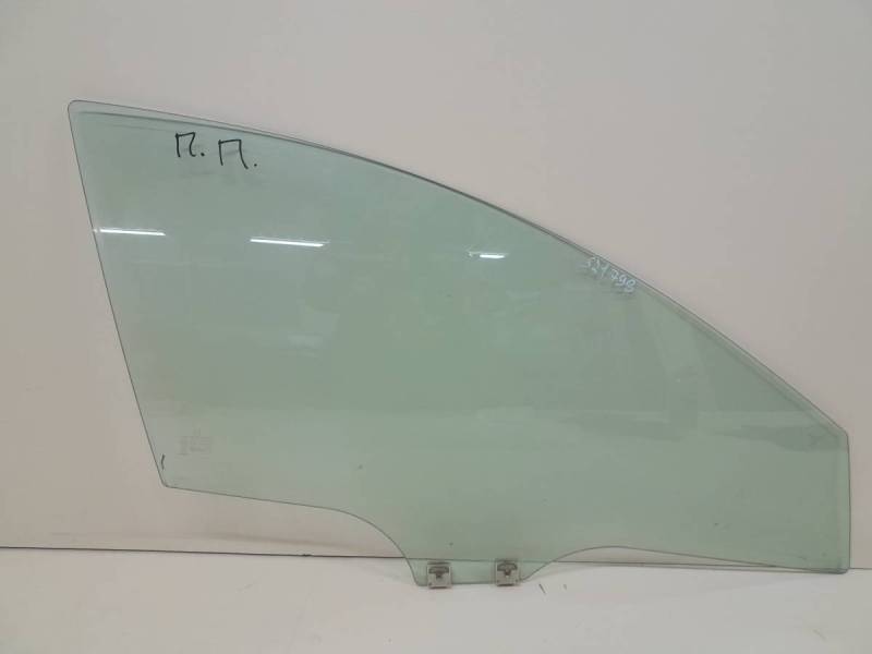 Стекло двери передней правой Mazda Mazda 3 (BL) 2009-2013