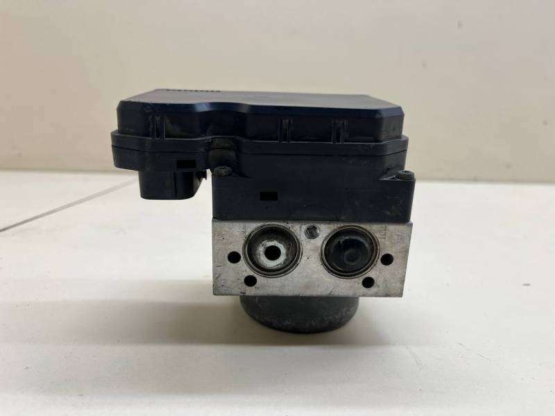 Блок ABS (насос) Mazda Mazda 6 (GJ) 2013-2022