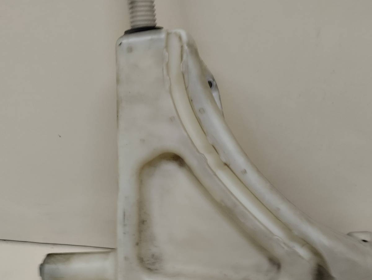 Бачок омывателя Audi Q7 (4L) 2005-2015