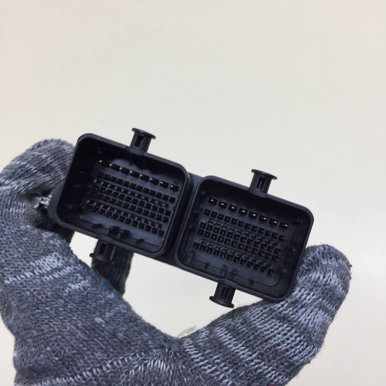 Блок управления двигателем Lada  Niva Travel 2020>