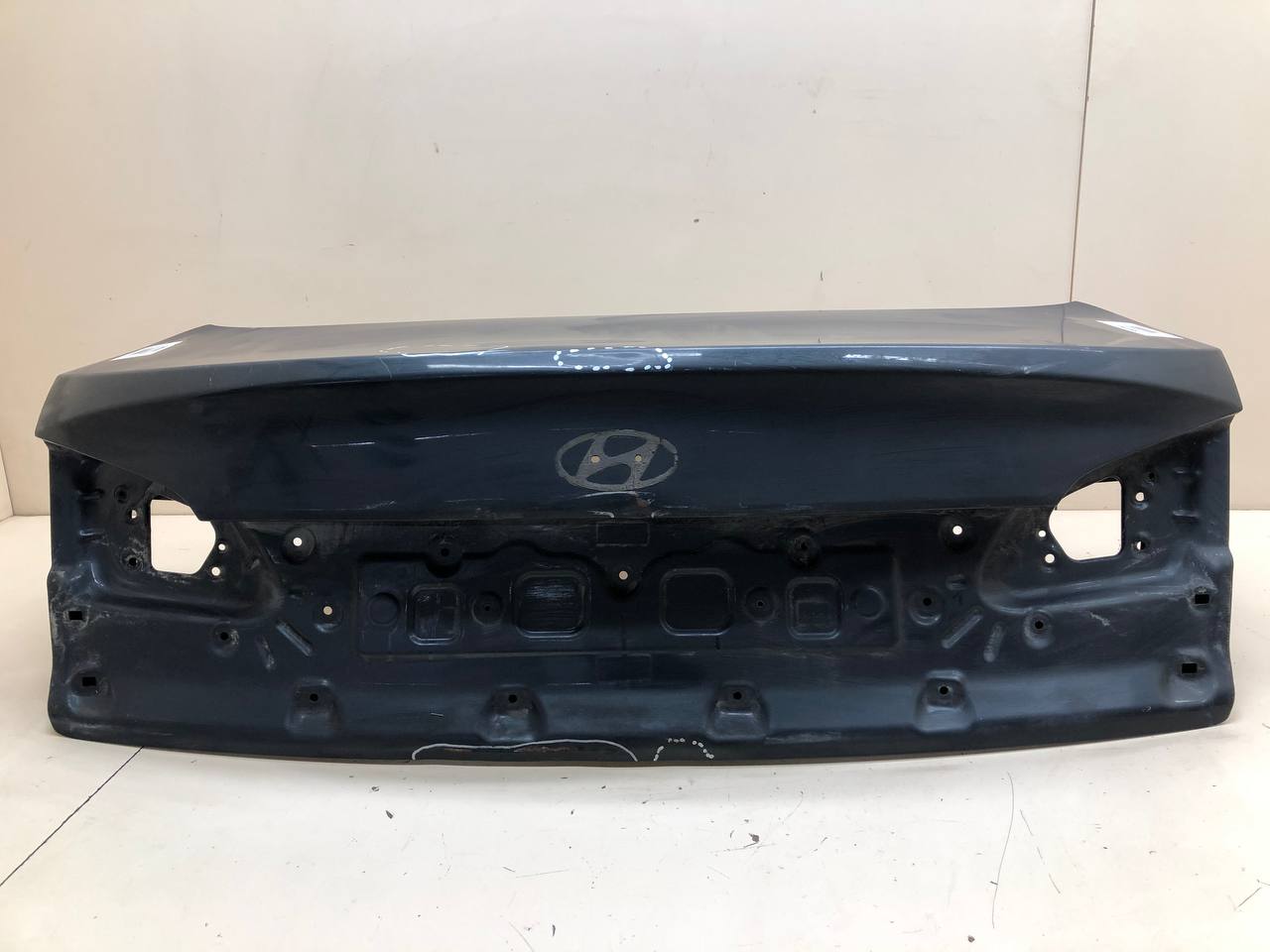 Крышка багажника Hyundai i40 (VF) 2011>