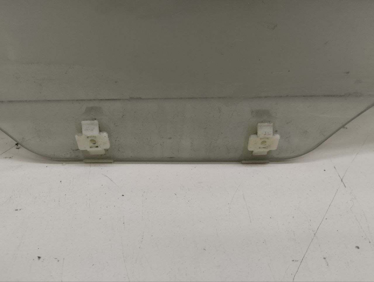 Стекло двери задней правой Hyundai Solaris (RB) 2010-2017