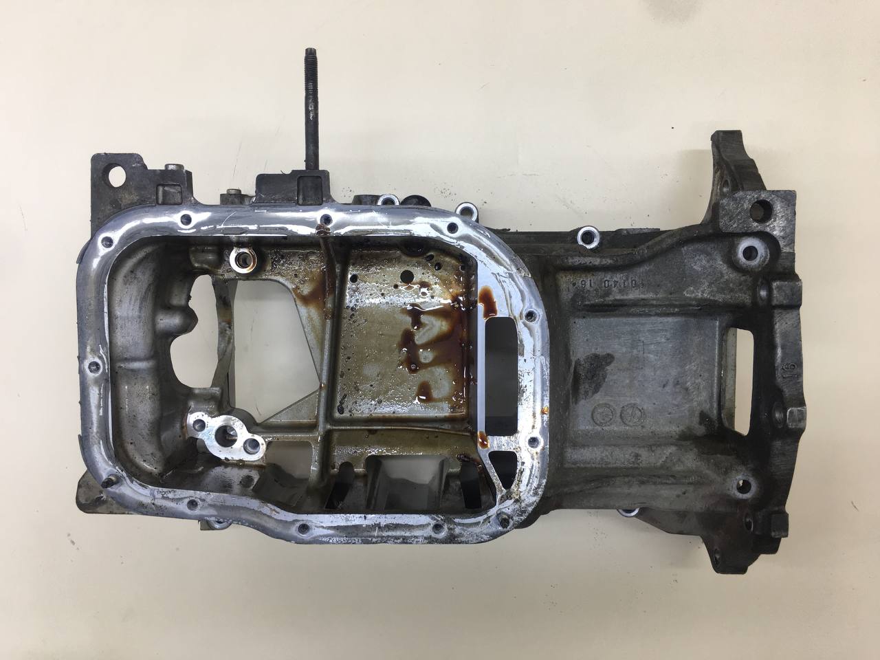 Поддон масляный двигателя Toyota Corolla E150 2006-2013