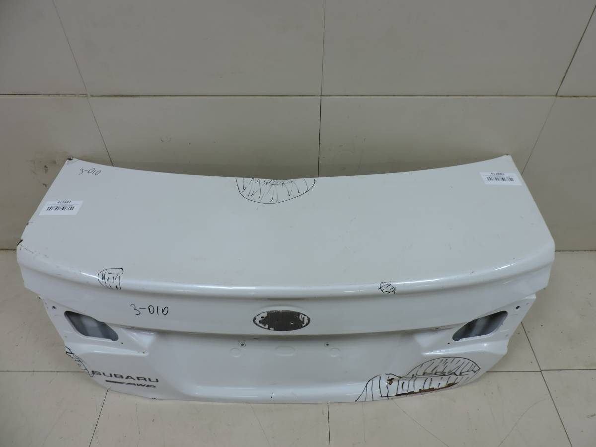 Крышка багажника Subaru Legacy (B14) 2010-2015