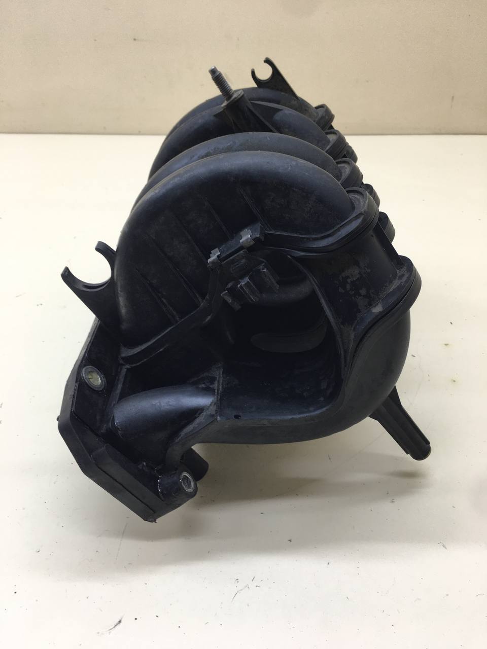 Коллектор впускной Renault Logan (2) 2014>