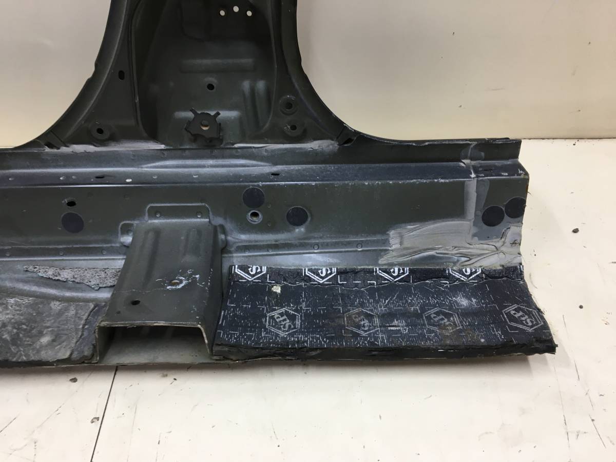 Порог со стойкой правый Toyota Camry (XV50) 2011-2017