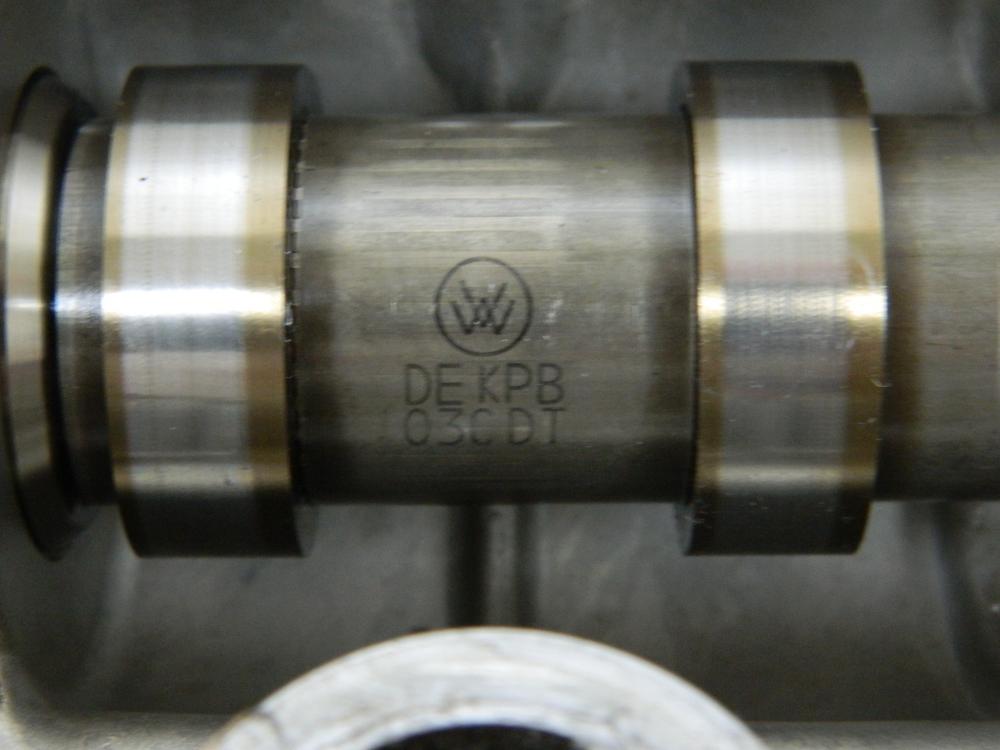 Головка блока цилиндров Volkswagen Polo (MK5) 2011-2020