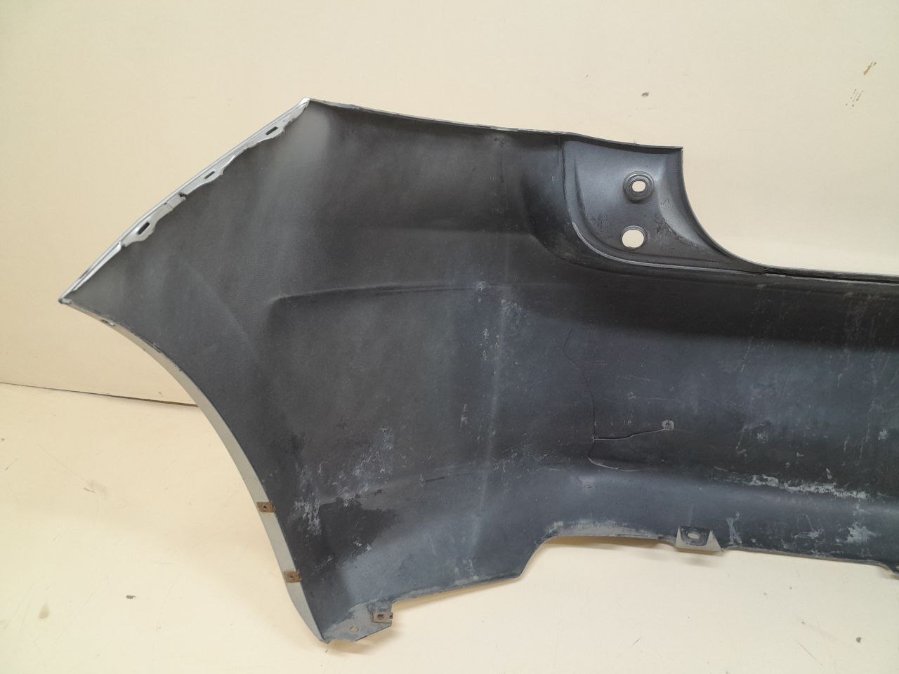 Бампер задний Toyota Auris (E150) 2006-2012
