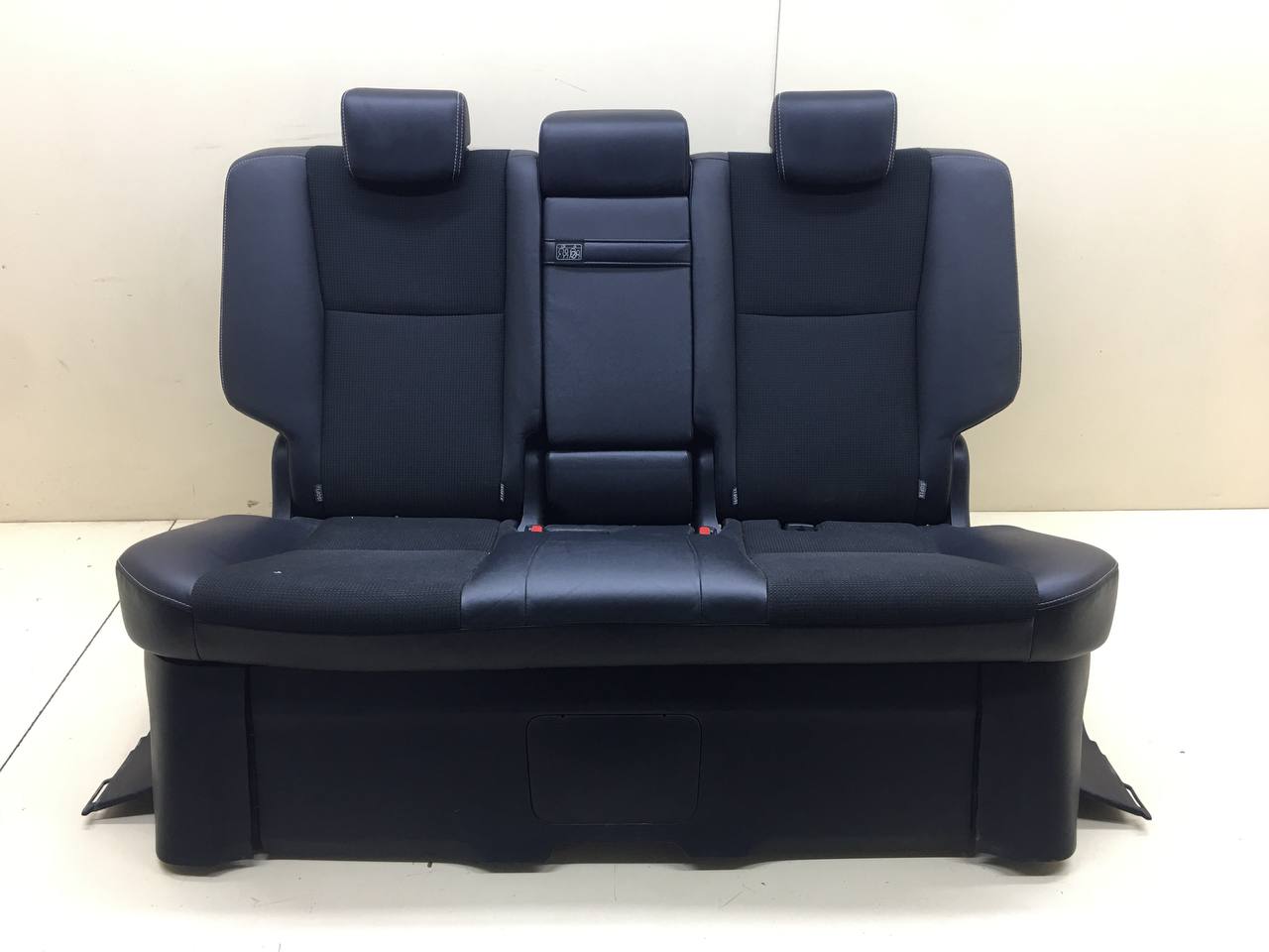 Сиденье (комплект) Toyota Rav 4 (XA40) 2013-2019