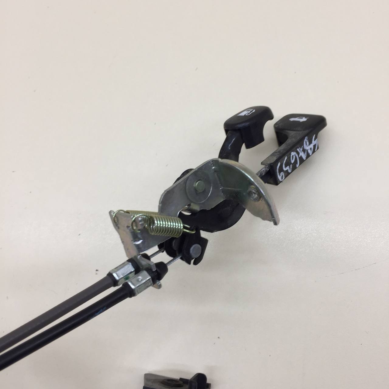 Ручка открывания багажника Hyundai Solaris (RB) 2010-2017