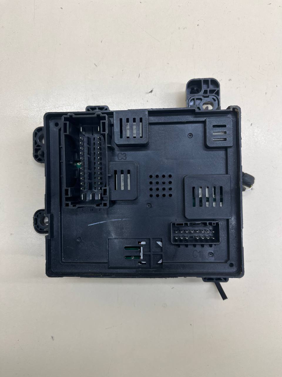 Блок предохранителей EXEED RX 2022>