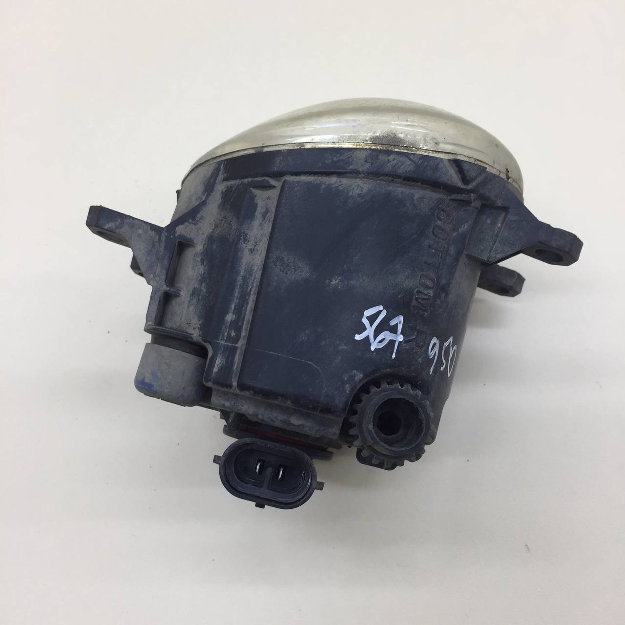 Фара противотуманная правая Toyota Rav 4 (A30) 2006-2013 Фара противотуманная правая Toyota Rav 4 (A30) 2006-2013