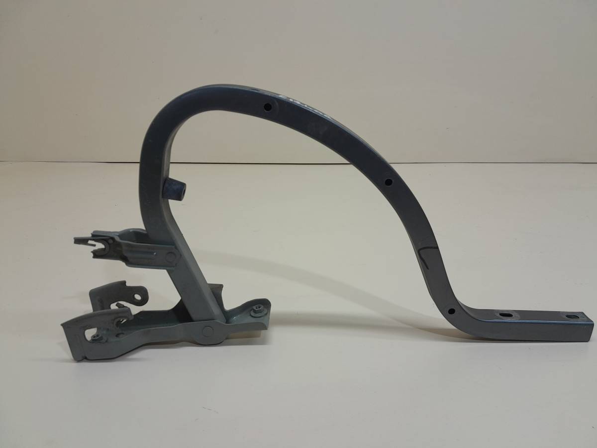 Петля крышки багажника Chevrolet Cobalt (T250) 2011-2015