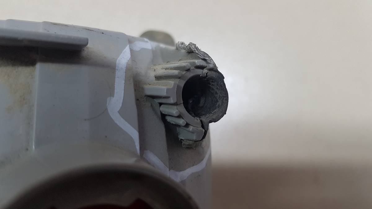 Фонарь задний в бампер левый Lexus LX570 (J200) 2007-2015