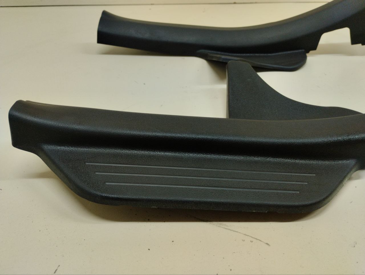 Накладка порога (внутренняя) Hyundai Sonata 6 (YF) 2010-2014