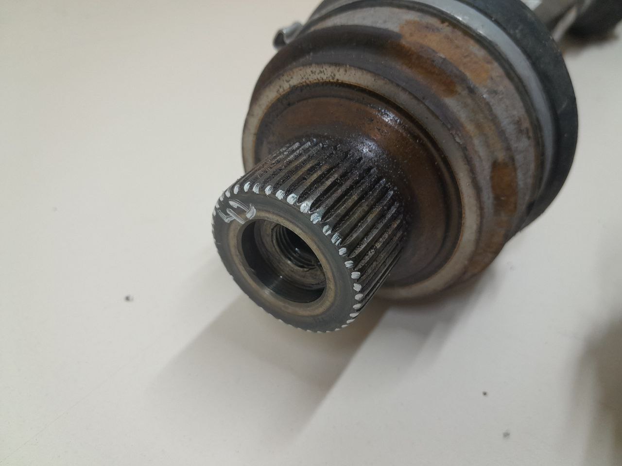 Полуось передняя Audi Q5 (8R) 2008-2017