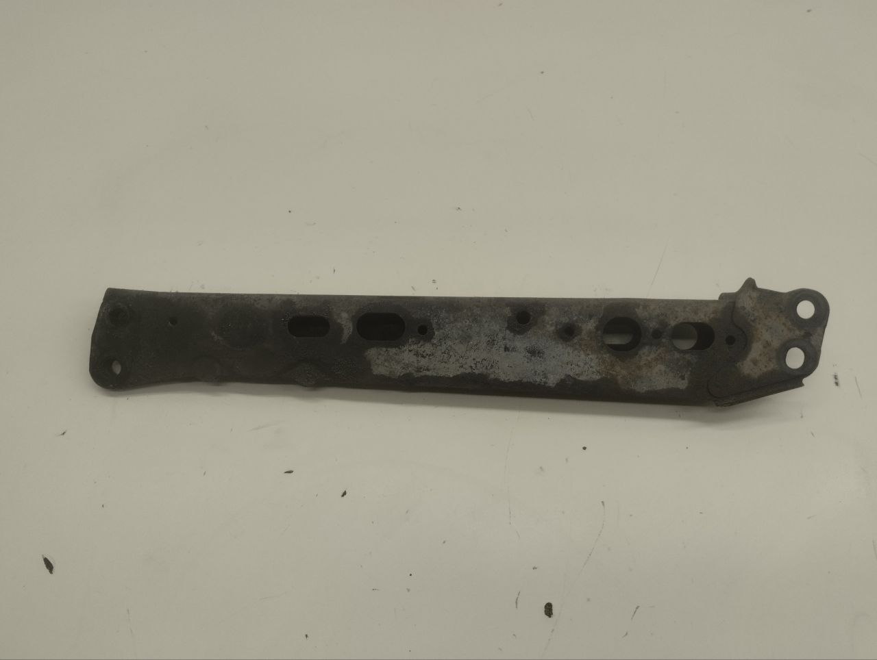 Балка передняя продольная Toyota Auris (E150) 2006-2012