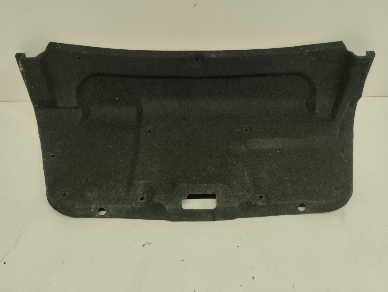 Обшивка крышки багажника Chevrolet Aveo T250 2005-2011 Обшивка крышки багажника Chevrolet Aveo T250 2005-2011
