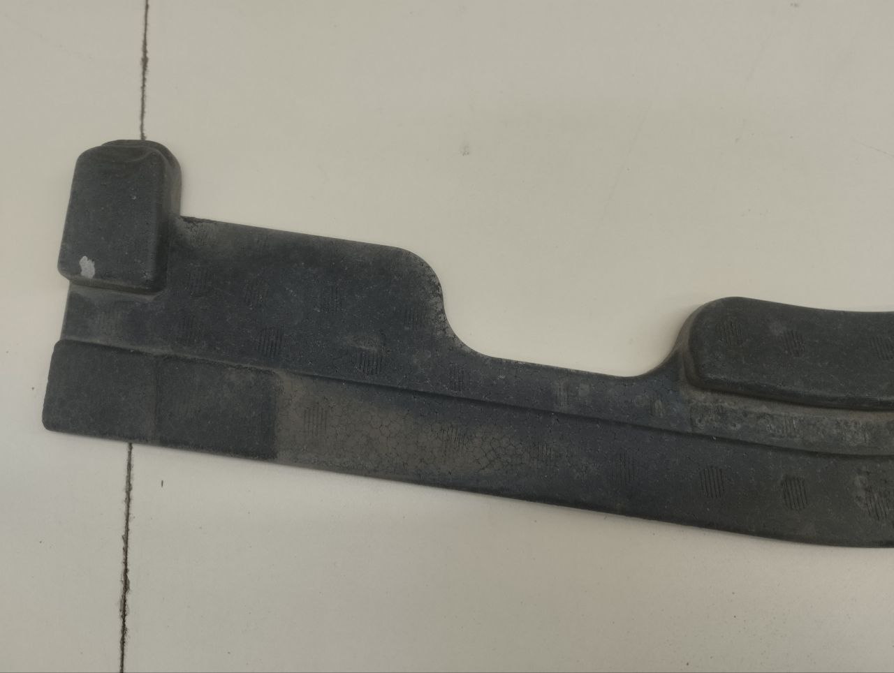 Наполнитель заднего бампера Toyota Rav 4 (A30) 2006-2013