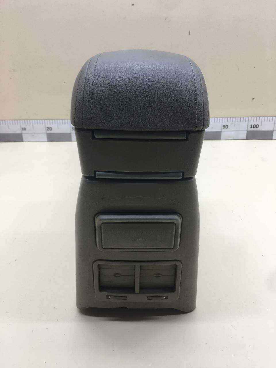 Консоль центральная Vortex Estina 2008-2012