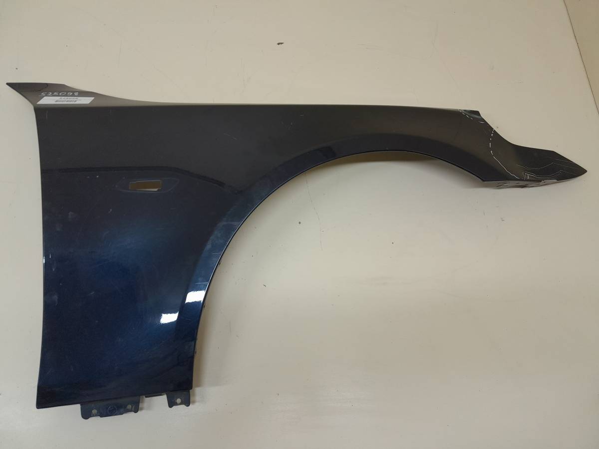 Крыло переднее правое BMW 5-series E60/E61 2003-2009