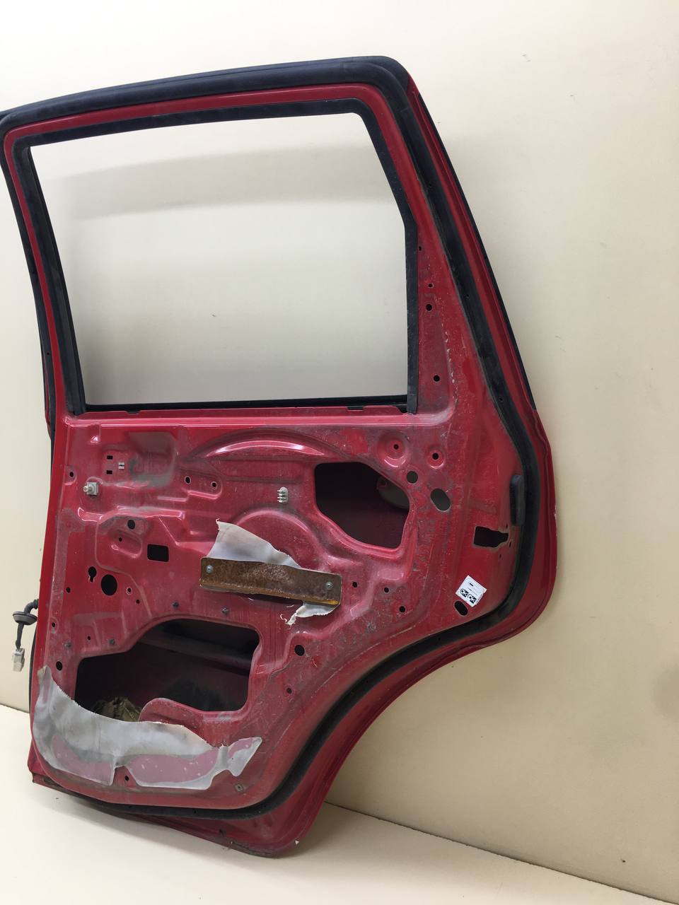 Дверь задняя правая Chevrolet Aveo T200 2003-2008 Дверь задняя правая Chevrolet Aveo T200 2003-2008