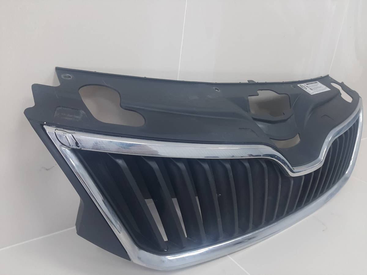 Решетка радиатора Skoda Rapid 2019>